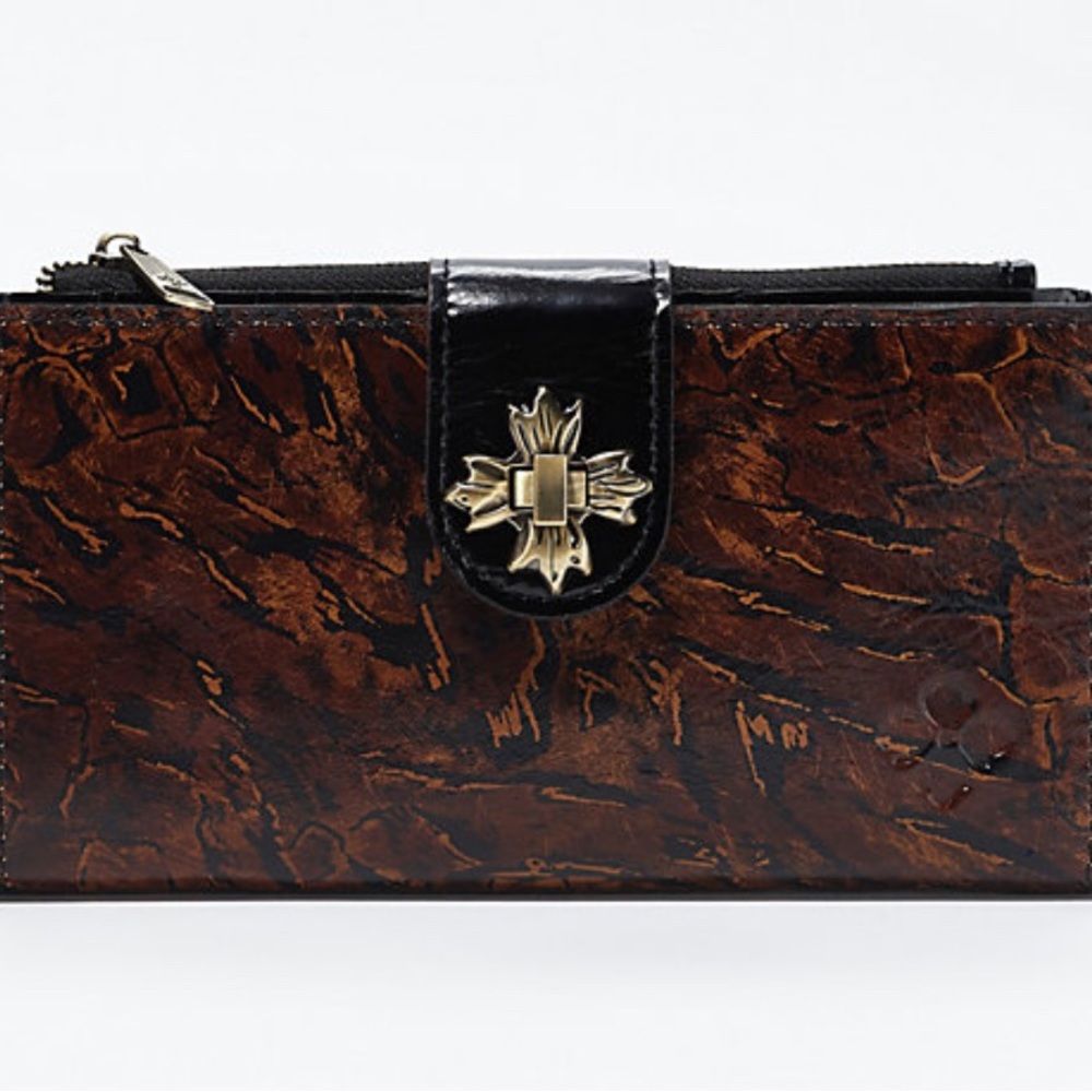 Abstract Animal Patricia Nash wallet